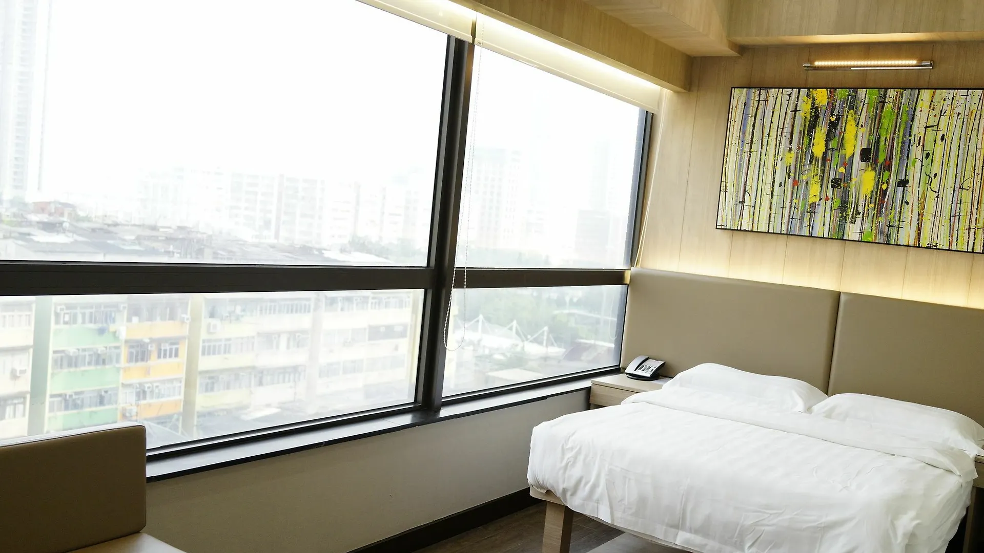 Cruise Hotel Kowloon
