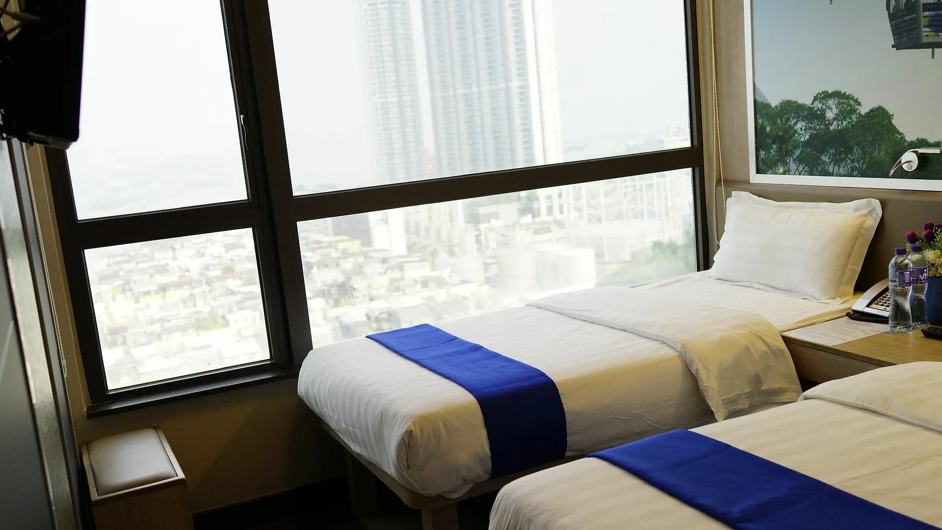 Cruise Hotel Kowloon  Kowloon (Hong Kong)